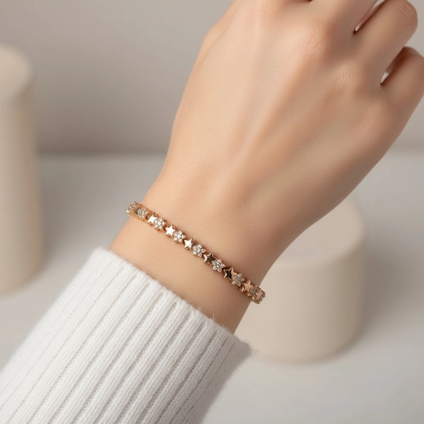 دستبند طرح ستاره نگین دار ژوپینگ کد 301