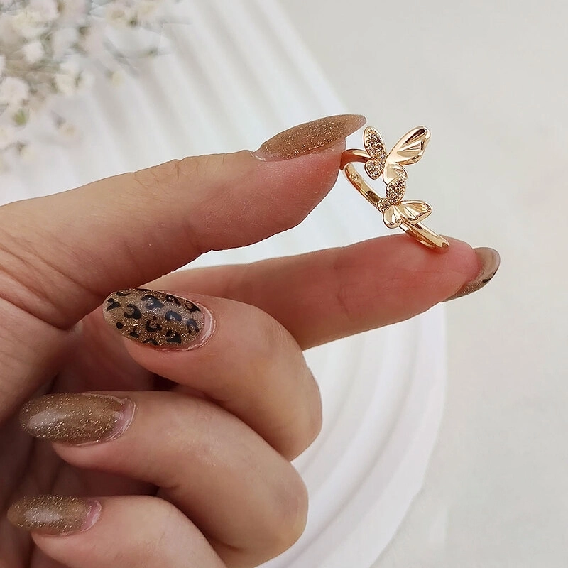 انگشتر طرح پروانه نگین دار ژوپینگ کد 604